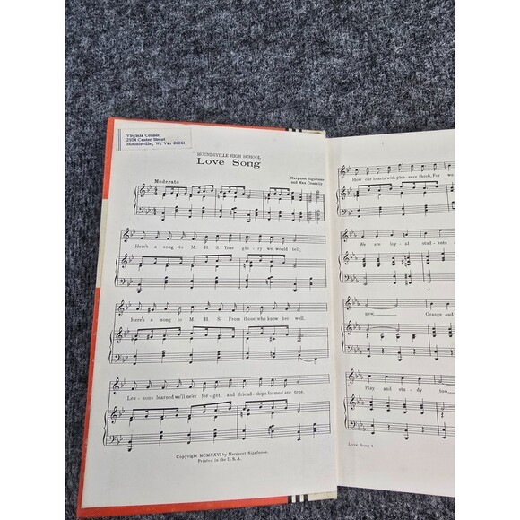 Moundsville High School Centennial Book A history of Moundsville High School 70s - Picture 6 of 8